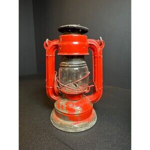 Vintage Red Sun Brand Kerosene Lantern 7.5" Japan Barn Camping Oil Lamp